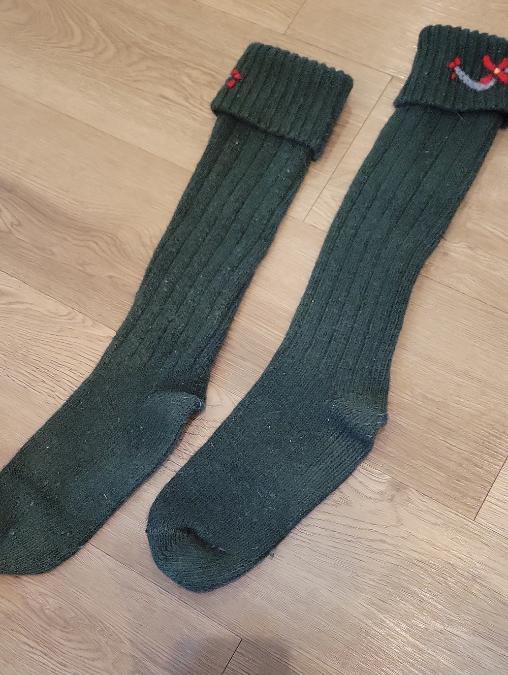 Vintage Green Wool Handstiched Design On Top